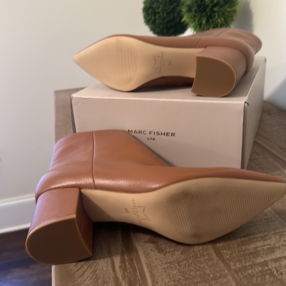 Marc Fisher Jarli Bootie 8 Brown Sold Out - Picture 2 of 7